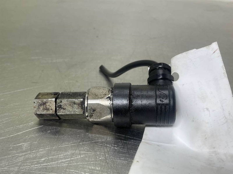 Ahlmann AZ6-Suco 865803-Pressure switch/Druckschalter - Електрична система в категорії Будівельна техніка: фото 1 Ahlmann AZ6-Suco 865803-Pressure switch/Druckschalter - Електрична система в категорії Будівельна техніка: фото 1