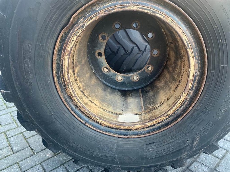 Alliance 48x31.00-20 NHS - Flotation 331 - Tire/Reifen/Band - Шини і диски в категорії Будівельна техніка: фото 5 Alliance 48x31.00-20 NHS - Flotation 331 - Tire/Reifen/Band - Шини і диски в категорії Будівельна техніка: фото 5