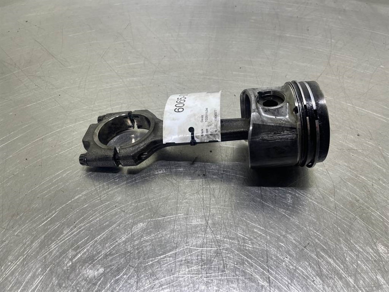 Deutz TD2011L04I - Piston/Kolben/Zuiger - Двигун в категорії Будівельна техніка: фото 5 Deutz TD2011L04I - Piston/Kolben/Zuiger - Двигун в категорії Будівельна техніка: фото 5