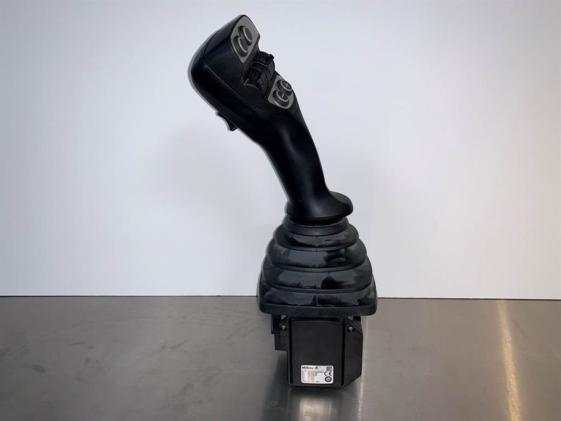 JLG 3006H-Elobau-J4F6ASS00GA0051F-Joystick/Steuergriff - Електрична система в категорії Будівельна техніка: фото 2 JLG 3006H-Elobau-J4F6ASS00GA0051F-Joystick/Steuergriff - Електрична система в категорії Будівельна техніка: фото 2