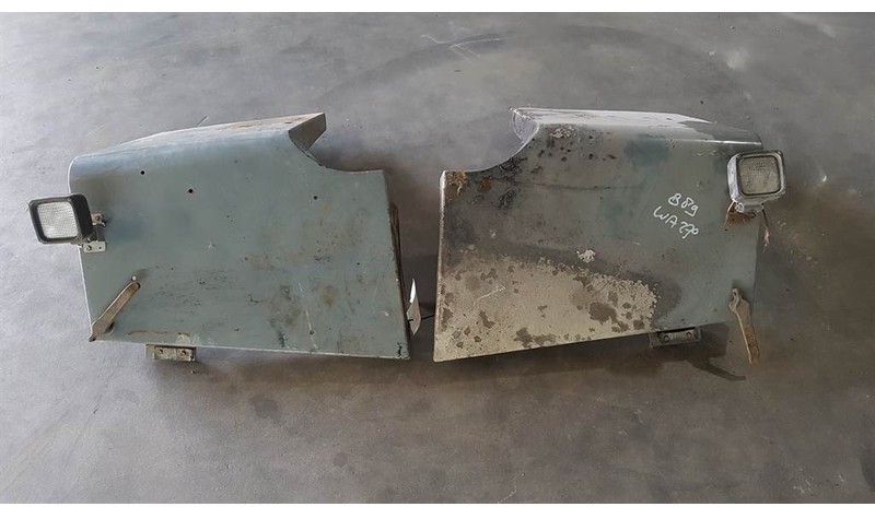 Komatsu WA 270 - 3 - Fender/Kotflügel/Spatbord - Крило в категорії Будівельна техніка: фото 1 Komatsu WA 270 - 3 - Fender/Kotflügel/Spatbord - Крило в категорії Будівельна техніка: фото 1