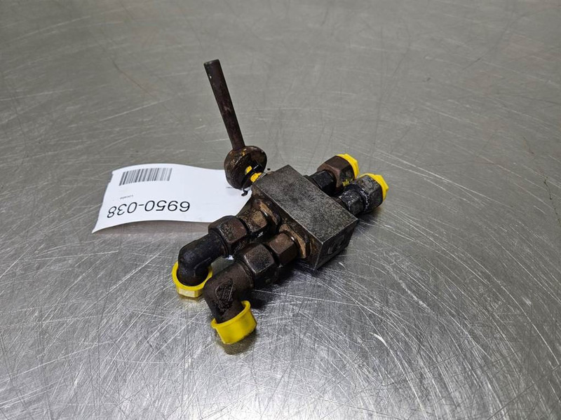 Kramer 512SL-Pister BKH-10L-Ball valve/Kugelhahn - Гідравліка в категорії Будівельна техніка: фото 2 Kramer 512SL-Pister BKH-10L-Ball valve/Kugelhahn - Гідравліка в категорії Будівельна техніка: фото 2