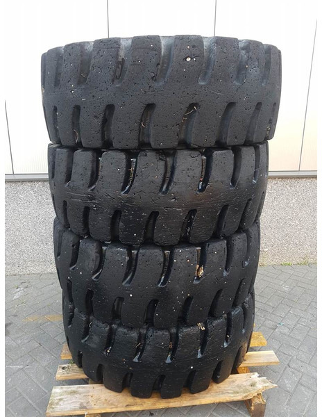 Liebherr L514 Stereo-Goodyear 17.5R25-Tire/Reifen/Band - Шина в категорії Будівельна техніка: фото 2 Liebherr L514 Stereo-Goodyear 17.5R25-Tire/Reifen/Band - Шина в категорії Будівельна техніка: фото 2