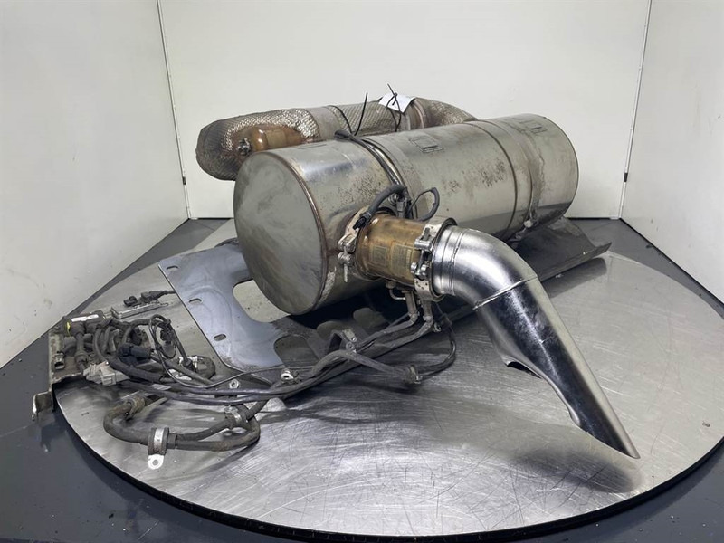 Liebherr L556-10144041-Particulate filter/Partikelfilter - Двигун в категорії Будівельна техніка: фото 4 Liebherr L556-10144041-Particulate filter/Partikelfilter - Двигун в категорії Будівельна техніка: фото 4