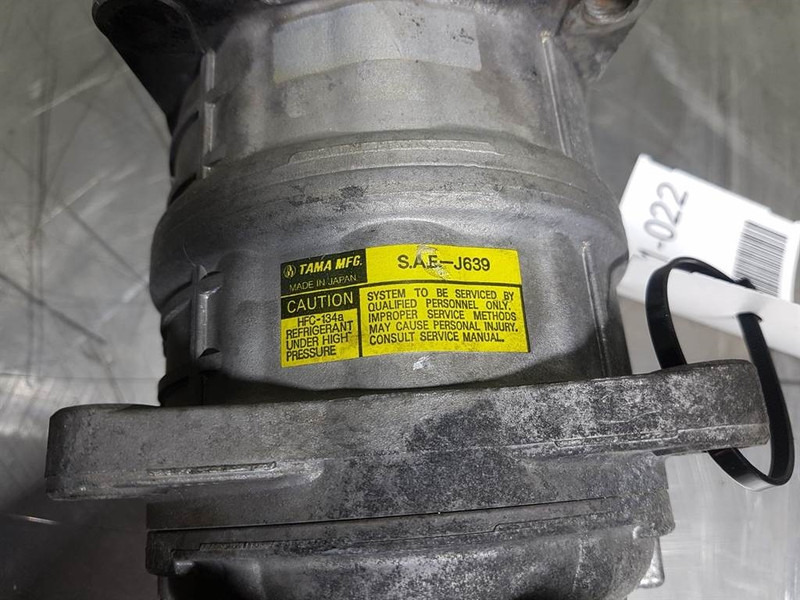 Ljungby Maskin L12 -Tama MFG SAE-J639 - Compressor/Kompres - Компресор кондиціонера в категорії Будівельна техніка: фото 3 Ljungby Maskin L12 -Tama MFG SAE-J639 - Compressor/Kompres - Компресор кондиціонера в категорії Будівельна техніка: фото 3