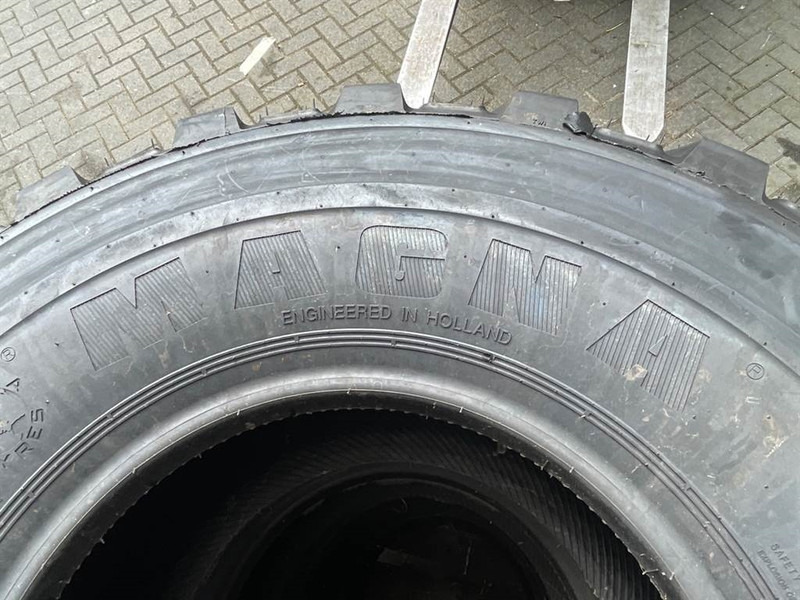 Magna 405/70R18-Tire/Reifen/Band - Шини і диски в категорії Будівельна техніка: фото 5 Magna 405/70R18-Tire/Reifen/Band - Шини і диски в категорії Будівельна техніка: фото 5
