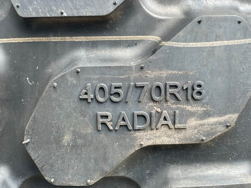 Magna 405/70R18-Tire/Reifen/Band - Шини і диски в категорії Будівельна техніка: фото 4 Magna 405/70R18-Tire/Reifen/Band - Шини і диски в категорії Будівельна техніка: фото 4