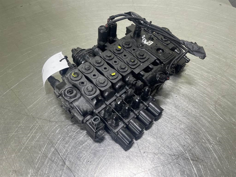 Manitou MT1440/1840-52536374-Valve/Ventile/Ventiel - Гідравліка в категорії Будівельна техніка: фото 2 Manitou MT1440/1840-52536374-Valve/Ventile/Ventiel - Гідравліка в категорії Будівельна техніка: фото 2