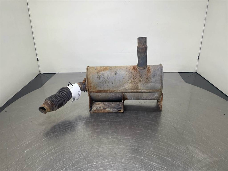 Manitou MT523-250522-Exhaust/Auspuff/Uitlaat - Двигун в категорії Будівельна техніка: фото 1 Manitou MT523-250522-Exhaust/Auspuff/Uitlaat - Двигун в категорії Будівельна техніка: фото 1
