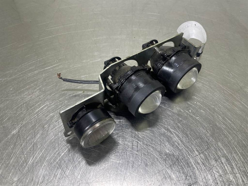 Mecalac 12MTX-5170184/5170185/5170186-Light/Leuchte - Електрична система в категорії Будівельна техніка: фото 2 Mecalac 12MTX-5170184/5170185/5170186-Light/Leuchte - Електрична система в категорії Будівельна техніка: фото 2