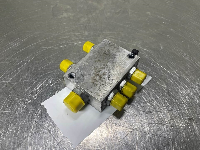 Mecalac 12MTX-6090088-Valve/Wegeventil/Ventiel - Гідравліка в категорії Будівельна техніка: фото 3 Mecalac 12MTX-6090088-Valve/Wegeventil/Ventiel - Гідравліка в категорії Будівельна техніка: фото 3