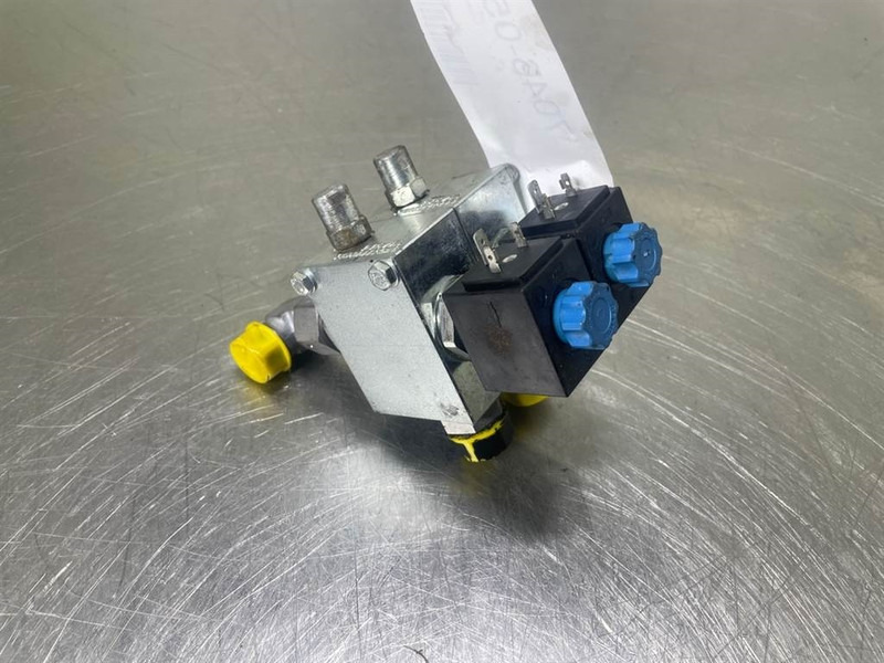 Mecalac 12MTX-6090481-Walvoil 5KT7200301-2/2 Valve - Гідравліка в категорії Будівельна техніка: фото 2 Mecalac 12MTX-6090481-Walvoil 5KT7200301-2/2 Valve - Гідравліка в категорії Будівельна техніка: фото 2