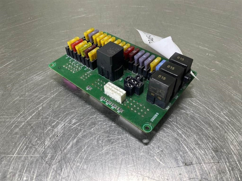 Mecalac 12MTX-6160080-ECU/Control box/Steuermodul - Електрична система в категорії Будівельна техніка: фото 2 Mecalac 12MTX-6160080-ECU/Control box/Steuermodul - Електрична система в категорії Будівельна техніка: фото 2