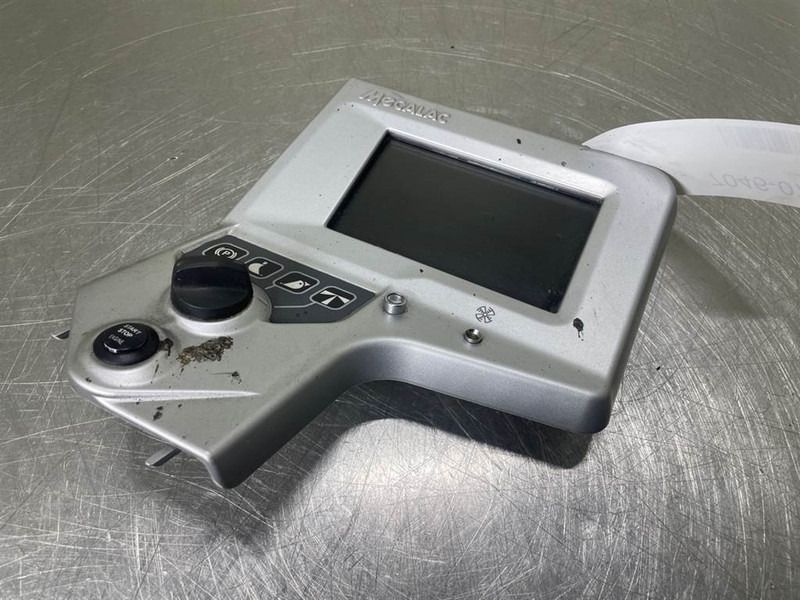 Mecalac 12MTX-6160134-Dashboard/Console/Konsole - Кабіна й інтер'єр в категорії Будівельна техніка: фото 1 Mecalac 12MTX-6160134-Dashboard/Console/Konsole - Кабіна й інтер'єр в категорії Будівельна техніка: фото 1