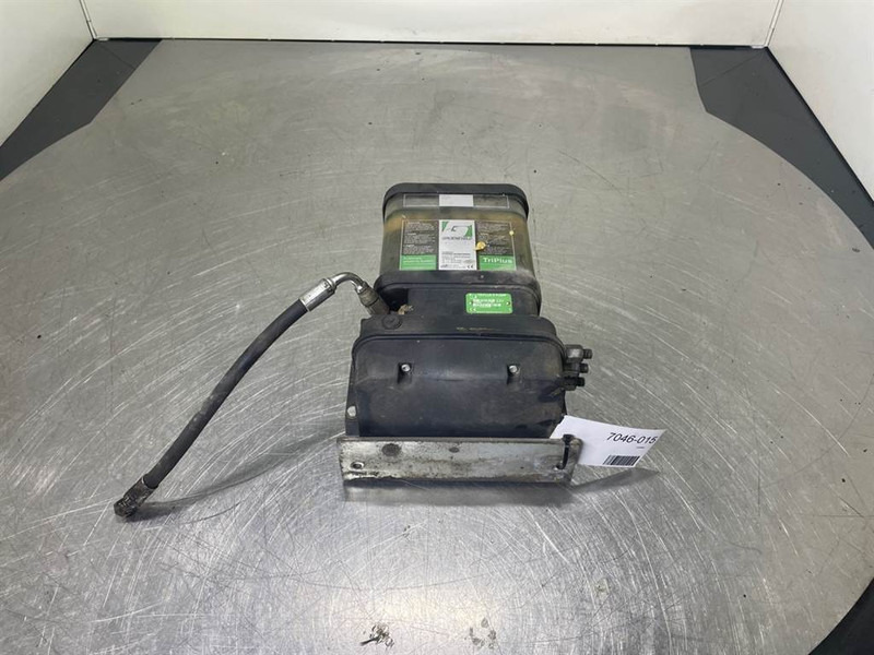 Mecalac 12MTX-F129083 12V-Lubricating system - Рама/ Шасі в категорії Будівельна техніка: фото 1 Mecalac 12MTX-F129083 12V-Lubricating system - Рама/ Шасі в категорії Будівельна техніка: фото 1