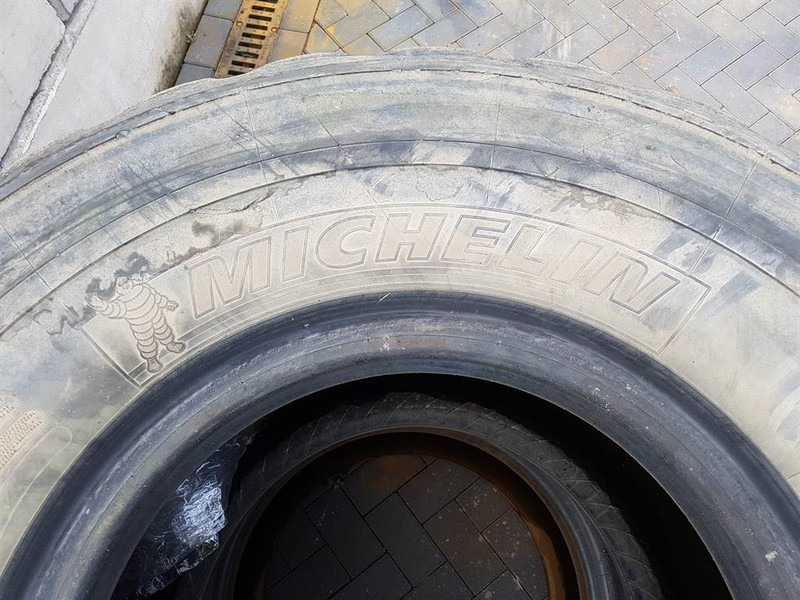Michelin 600/65R25 - Tyre/Reifen/Band - Шина в категорії Будівельна техніка: фото 3 Michelin 600/65R25 - Tyre/Reifen/Band - Шина в категорії Будівельна техніка: фото 3