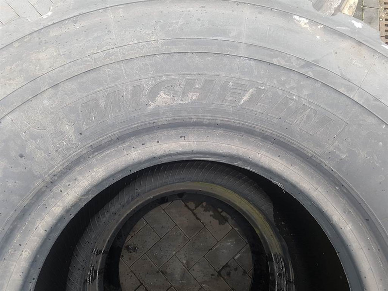 Michelin 600/65R25 - Tyre/Reifen/Band - Шини і диски в категорії Будівельна техніка: фото 3 Michelin 600/65R25 - Tyre/Reifen/Band - Шини і диски в категорії Будівельна техніка: фото 3