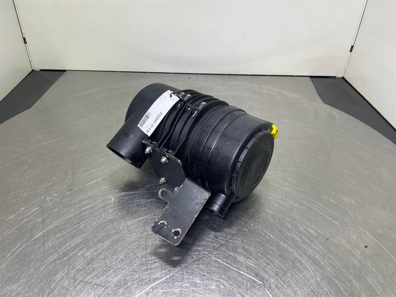 New Holland W110C - Air filter/Luftfilter/Luchtfilter - Двигун в категорії Будівельна техніка: фото 2 New Holland W110C - Air filter/Luftfilter/Luchtfilter - Двигун в категорії Будівельна техніка: фото 2