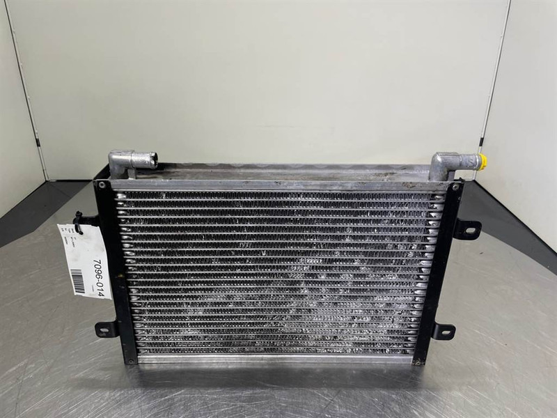 New Holland W110C - Cooler/Kühler/Koeler - Двигун в категорії Будівельна техніка: фото 1 New Holland W110C - Cooler/Kühler/Koeler - Двигун в категорії Будівельна техніка: фото 1