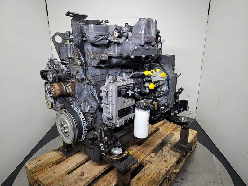 New Holland W110C-FPT F4HFE413J-Engine/Motor - Двигун в категорії Будівельна техніка: фото 2 New Holland W110C-FPT F4HFE413J-Engine/Motor - Двигун в категорії Будівельна техніка: фото 2