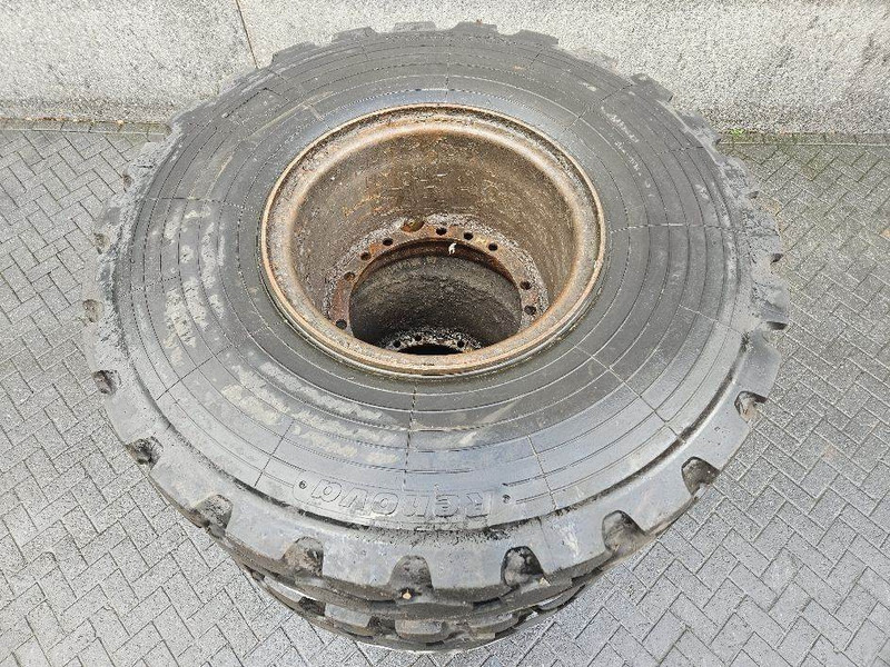 O & K L25.5-Renova 20.5R25-Tire/Reifen/Band - Шини і диски в категорії Будівельна техніка: фото 4 O & K L25.5-Renova 20.5R25-Tire/Reifen/Band - Шини і диски в категорії Будівельна техніка: фото 4