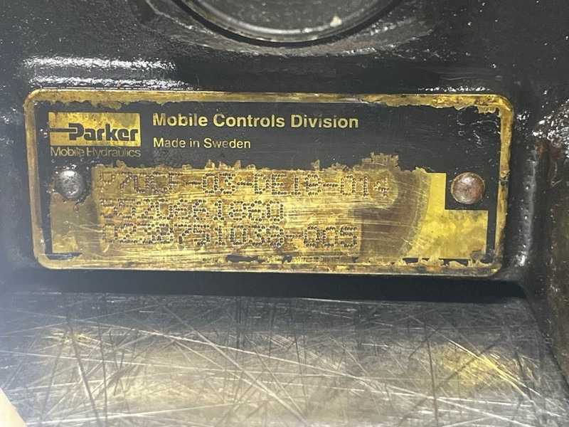 Schaeff SKL834-5520661860-Parker-Valve/Ventile/Ventiel - Гідравліка в категорії Будівельна техніка: фото 4 Schaeff SKL834-5520661860-Parker-Valve/Ventile/Ventiel - Гідравліка в категорії Будівельна техніка: фото 4