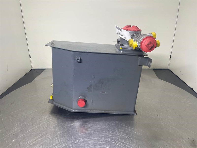 Schaeff SKL834-6452013001-Tank/Behälter/Reservoir - Гідравліка в категорії Будівельна техніка: фото 1 Schaeff SKL834-6452013001-Tank/Behälter/Reservoir - Гідравліка в категорії Будівельна техніка: фото 1