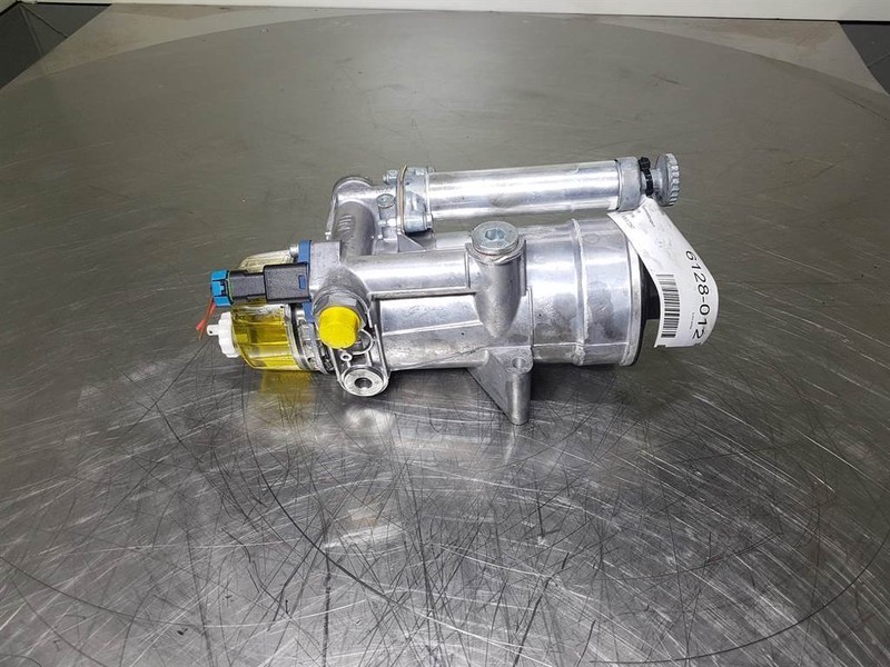 Sennebogen 818-SE1717-Fuel filter/Kraftstofffilter - Двигун та запчастини в категорії Будівельна техніка: фото 2 Sennebogen 818-SE1717-Fuel filter/Kraftstofffilter - Двигун та запчастини в категорії Будівельна техніка: фото 2