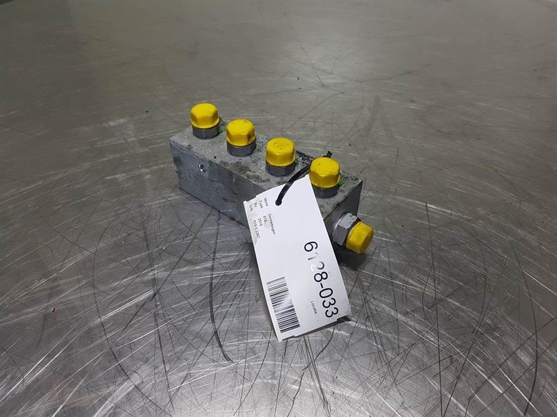 Sennebogen 818E-SC13-SE-02-15-Manifold - Гідравліка в категорії Будівельна техніка: фото 1 Sennebogen 818E-SC13-SE-02-15-Manifold - Гідравліка в категорії Будівельна техніка: фото 1