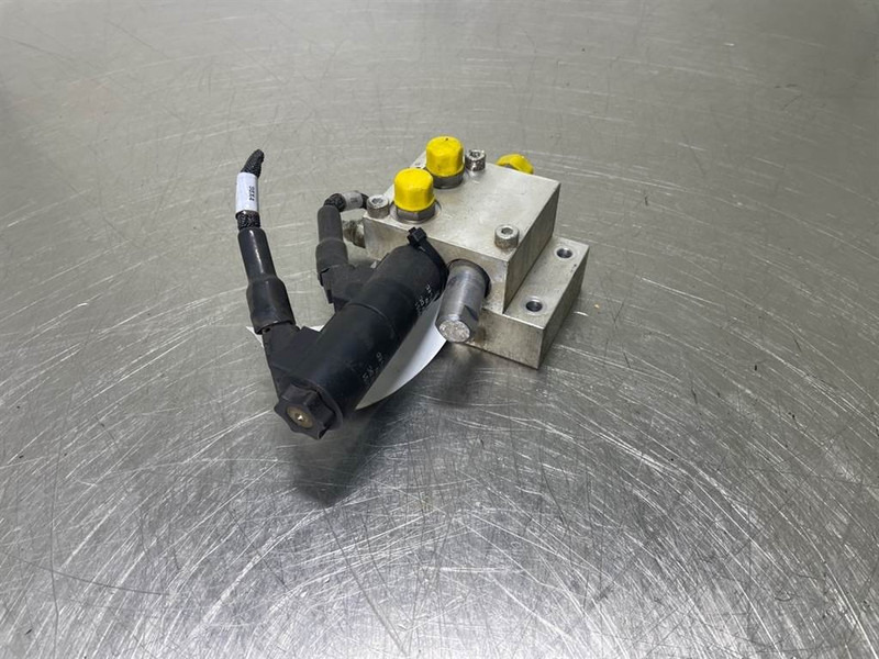 Sennebogen 835E-157402-Valve/Ventile/Ventiel - Гідравліка в категорії Будівельна техніка: фото 2 Sennebogen 835E-157402-Valve/Ventile/Ventiel - Гідравліка в категорії Будівельна техніка: фото 2
