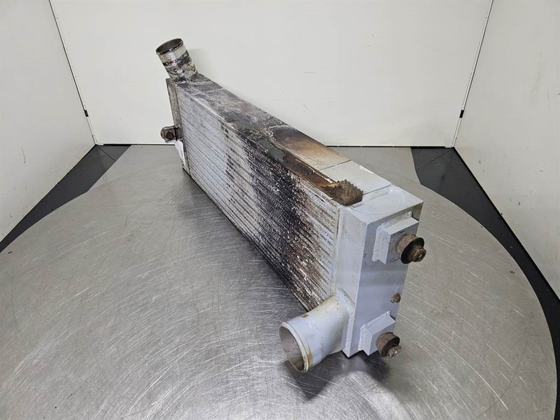 Sennebogen 835E - Intercooler/Ladeluftkühler/Luchtkoeler - Двигун в категорії Будівельна техніка: фото 2 Sennebogen 835E - Intercooler/Ladeluftkühler/Luchtkoeler - Двигун в категорії Будівельна техніка: фото 2