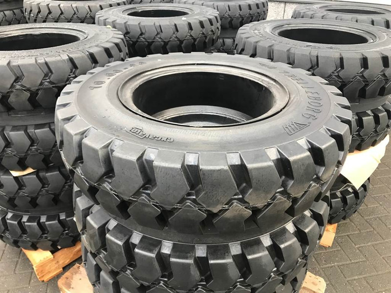 Trelleborg 12.00-20 Dual excavator solid-Tyre/Reifen/Banden - Шини і диски в категорії Будівельна техніка: фото 2 Trelleborg 12.00-20 Dual excavator solid-Tyre/Reifen/Banden - Шини і диски в категорії Будівельна техніка: фото 2