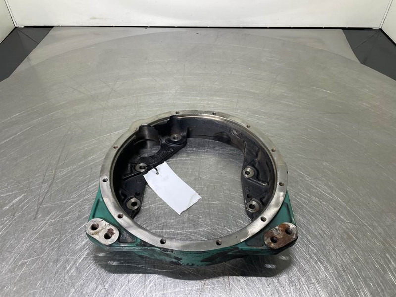 Volvo L30B-Z/X-TD2011L04I-Flywheel housing - Двигун в категорії Будівельна техніка: фото 3 Volvo L30B-Z/X-TD2011L04I-Flywheel housing - Двигун в категорії Будівельна техніка: фото 3