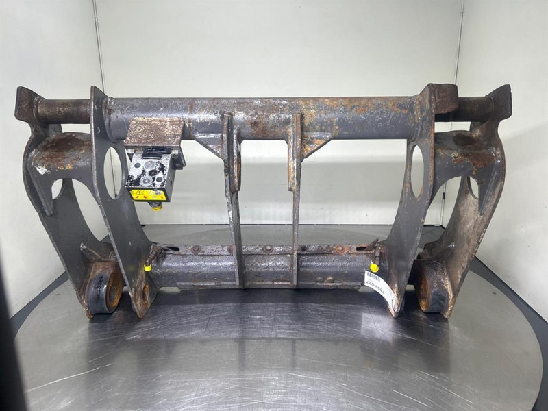 Volvo L40B-TP - Quick coupler/Wechsler/Snelwissel - Зчіпний пристрій в категорії Будівельна техніка: фото 4 Volvo L40B-TP - Quick coupler/Wechsler/Snelwissel - Зчіпний пристрій в категорії Будівельна техніка: фото 4