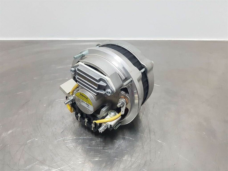 Volvo ZM2904893-Deutz-12V 80A-Alternator/Lichtmaschine - Двигун в категорії Будівельна техніка: фото 3 Volvo ZM2904893-Deutz-12V 80A-Alternator/Lichtmaschine - Двигун в категорії Будівельна техніка: фото 3