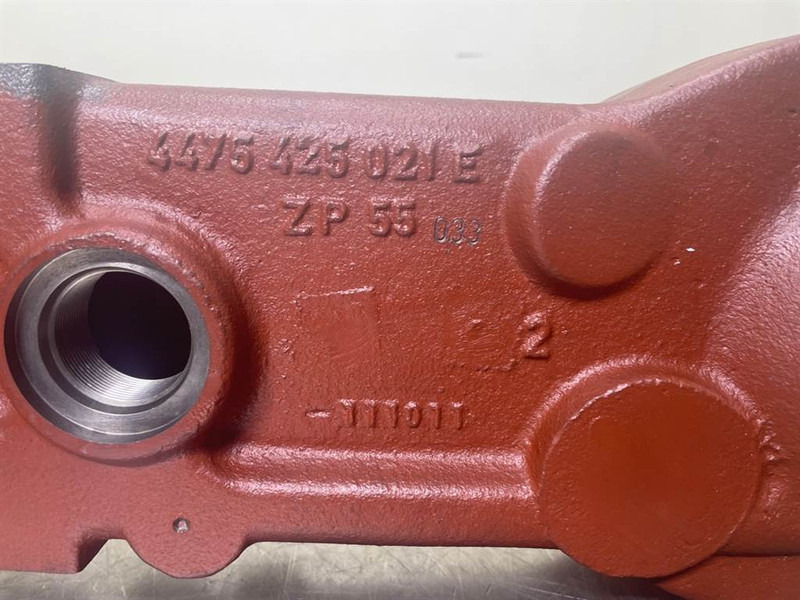 WACKER NEUSON 1000206387-ZF 4475325033-Axle housing/Achskörper - Вісь та запчастини в категорії Будівельна техніка: фото 4 WACKER NEUSON 1000206387-ZF 4475325033-Axle housing/Achskörper - Вісь та запчастини в категорії Будівельна техніка: фото 4
