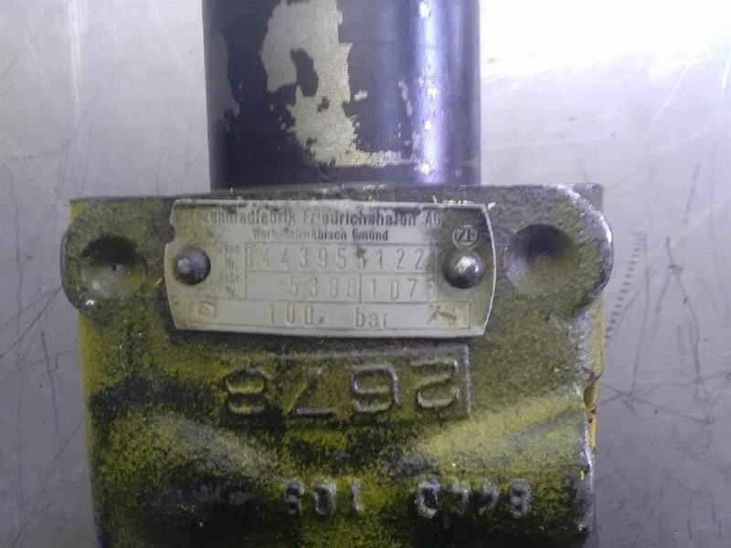 ZF 8443955122 - Steering unit/Lenkeinheit/Orbitrol - Гідравліка: фото 3 ZF 8443955122 - Steering unit/Lenkeinheit/Orbitrol - Гідравліка: фото 3