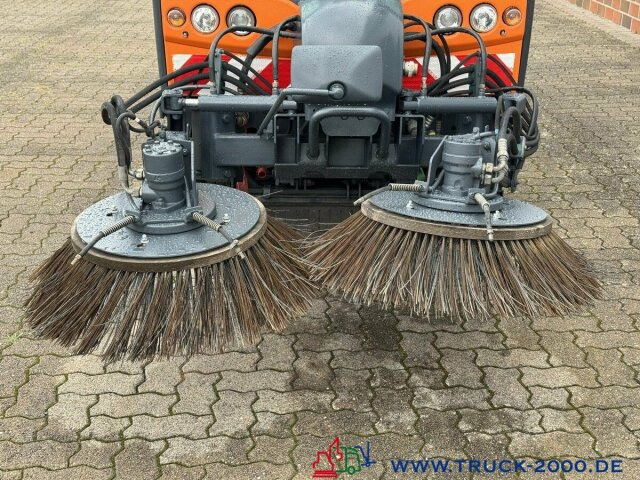 Hako Citymaster 2000 Sweeper 4 Radlenk. nur 4138 Std. - Підмітально-прибиральна машина: фото 5 Hako Citymaster 2000 Sweeper 4 Radlenk. nur 4138 Std. - Підмітально-прибиральна машина: фото 5