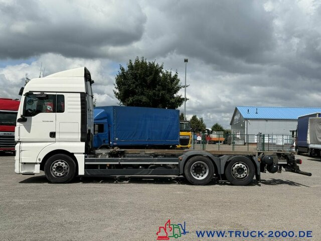MAN TGX 26.480 XLX Haus Bett hydr Hub Multi Wechsler - Контейнеровоз/ Змінний кузов вантажівка: фото 4 MAN TGX 26.480 XLX Haus Bett hydr Hub Multi Wechsler - Контейнеровоз/ Змінний кузов вантажівка: фото 4