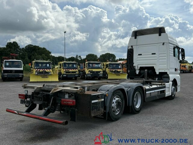 MAN TGX 26.480 XLX Haus Bett hydr Hub Multi Wechsler - Контейнеровоз/ Змінний кузов вантажівка: фото 2 MAN TGX 26.480 XLX Haus Bett hydr Hub Multi Wechsler - Контейнеровоз/ Змінний кузов вантажівка: фото 2
