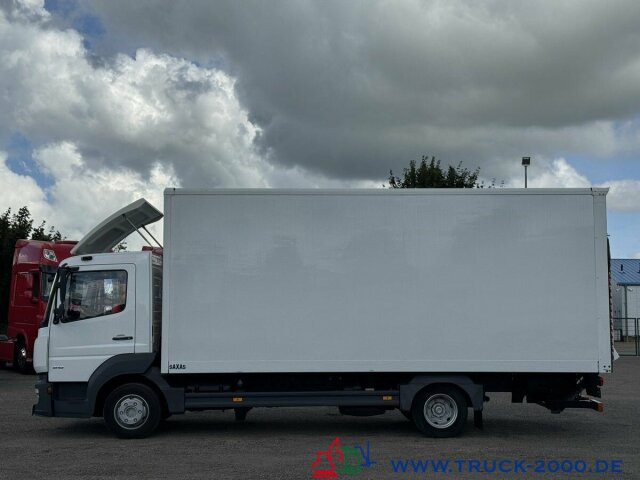 Mercedes-Benz Atego 818 Koffer LBW DHOLLANDIA 1.000kg 3 Sitze - Фургон з закритим кузовом: фото 2 Mercedes-Benz Atego 818 Koffer LBW DHOLLANDIA 1.000kg 3 Sitze - Фургон з закритим кузовом: фото 2