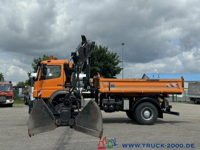 Mercedes-Benz Axor 2133 4x4 Kipper Kran Winterdienstausstat. - Самоскид вантажівка, Вантажівка з маніпулятором: фото 5 Mercedes-Benz Axor 2133 4x4 Kipper Kran Winterdienstausstat. - Самоскид вантажівка, Вантажівка з маніпулятором: фото 5