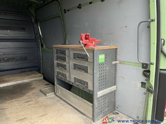 Mercedes-Benz Sprinter 316 Werkstattausbau AHK Standhzg Klima - Суцільнометалевий фургон: фото 3 Mercedes-Benz Sprinter 316 Werkstattausbau AHK Standhzg Klima - Суцільнометалевий фургон: фото 3