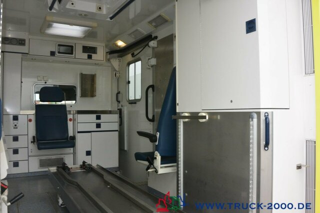 Карета швидкої допомоги Mercedes-Benz Sprinter 516 CDI Intensiv- Rettung- Krankenwagen: фото 7