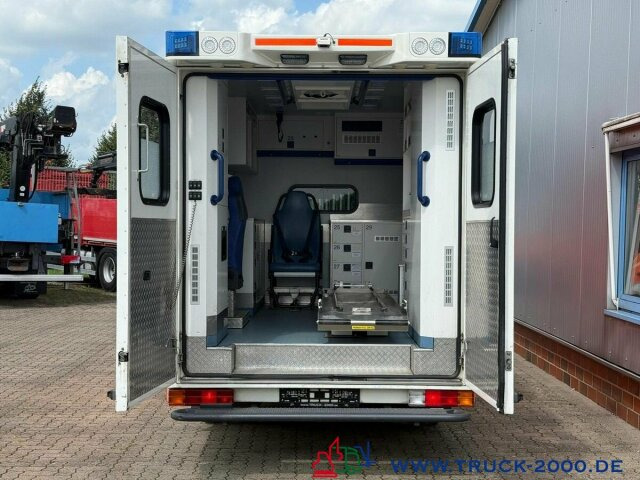 Mercedes-Benz Sprinter 516 Fahrtec RTW Luftfederung Retarder - Карета швидкої допомоги: фото 3 Mercedes-Benz Sprinter 516 Fahrtec RTW Luftfederung Retarder - Карета швидкої допомоги: фото 3