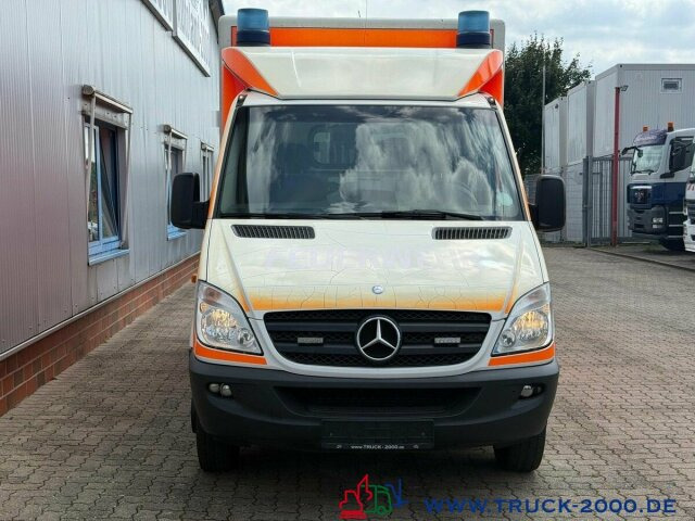 Mercedes-Benz Sprinter 516 Fahrtec RTW Luftfederung Retarder - Карета швидкої допомоги: фото 4 Mercedes-Benz Sprinter 516 Fahrtec RTW Luftfederung Retarder - Карета швидкої допомоги: фото 4