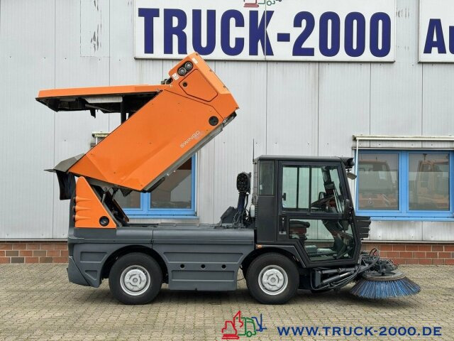 Підмітально-прибиральна машина Schmidt Swingo Compact 200 4 Radlenkung Kehren + Sprühen: фото 8