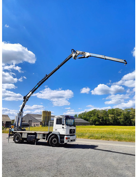 MAN 18.410 F2000 Cormach 22000 E4F + jib - Бортова вантажівка/ Платформа, Вантажівка з маніпулятором: фото 4 MAN 18.410 F2000 Cormach 22000 E4F + jib - Бортова вантажівка/ Платформа, Вантажівка з маніпулятором: фото 4