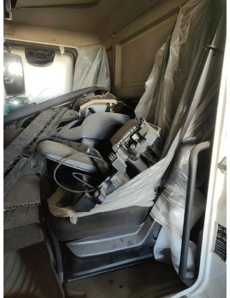 MAN Cabine TGL Euro6 - Кабіна й інтер'єр в категорії Вантажівки: фото 5 MAN Cabine TGL Euro6 - Кабіна й інтер'єр в категорії Вантажівки: фото 5