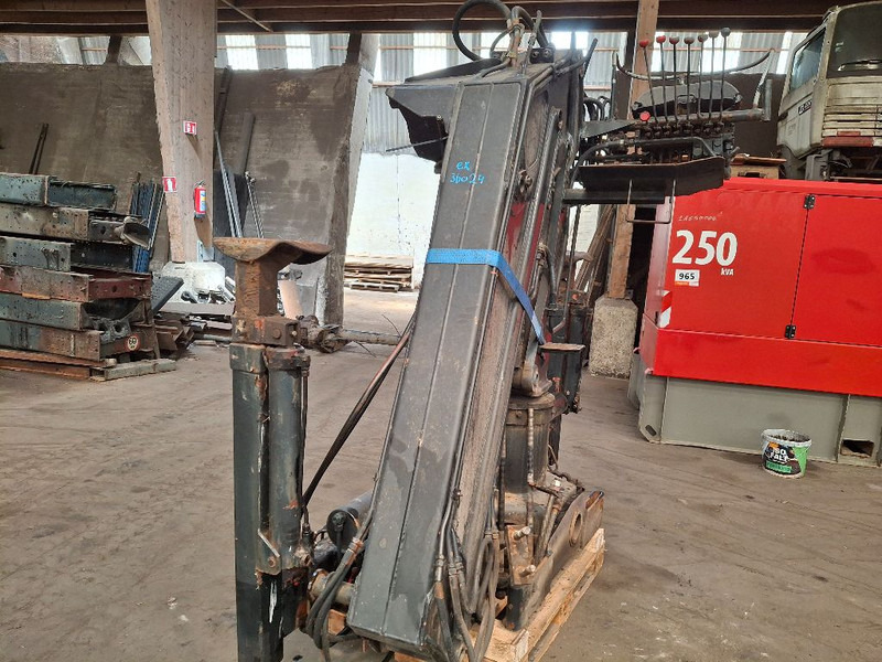 Atlas AK 4002 - Кран-маніпулятор: фото 2 Atlas AK 4002 - Кран-маніпулятор: фото 2